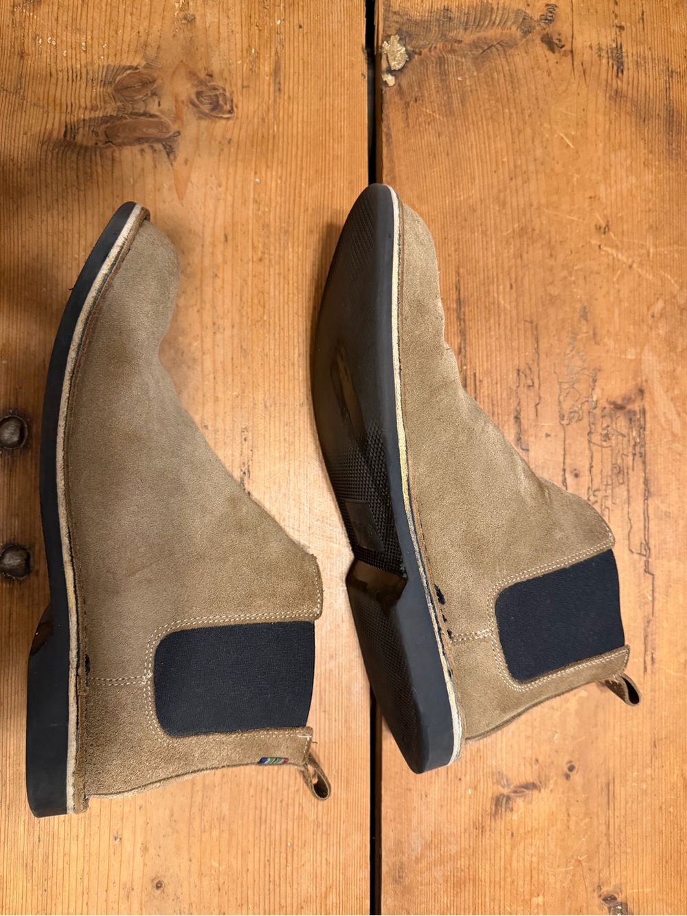 Veldskoen Men’s suede Chelsea Urban Boots in Light Brown with Elastic Panels